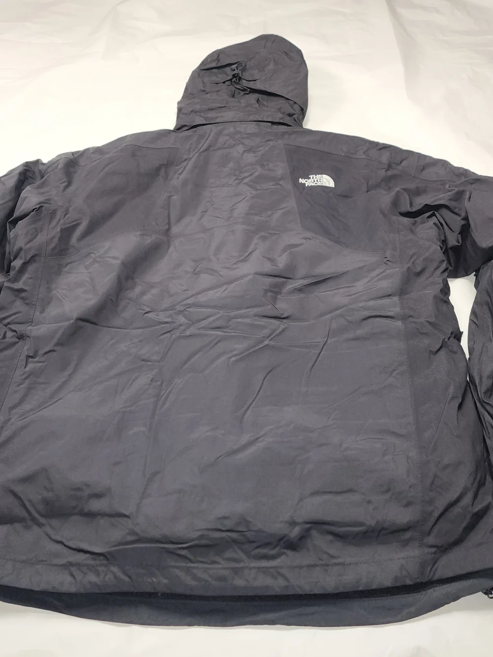 The North Face Hyvent Men's 2 In 1 Black Snowboard Ski Hooded Jacket Size Xlarge